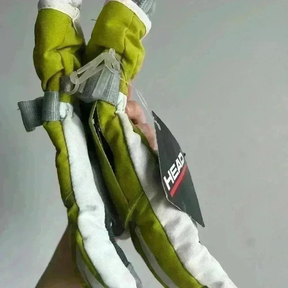 NWT Head Skibum Sportswear Green Winter Gloves  Adjustable Warm Unisex - Picture 2 of 12